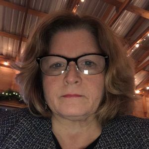 Meet your Posher, Janet